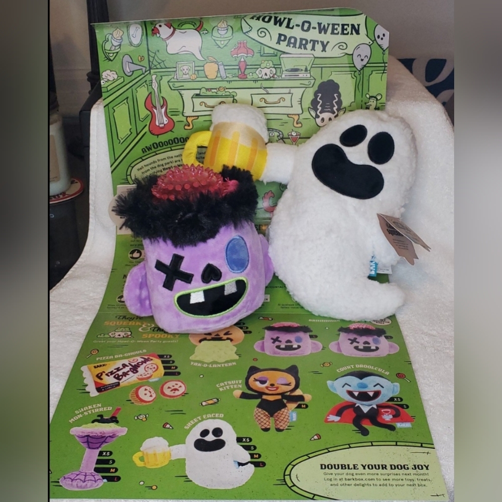BarkBox Howl-O-Ween Party Dog Toys Lot of 2 Sheet Faced Ghost & Briiiiiiiian NWT